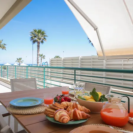 Vista Lumina - Seaview Apartment